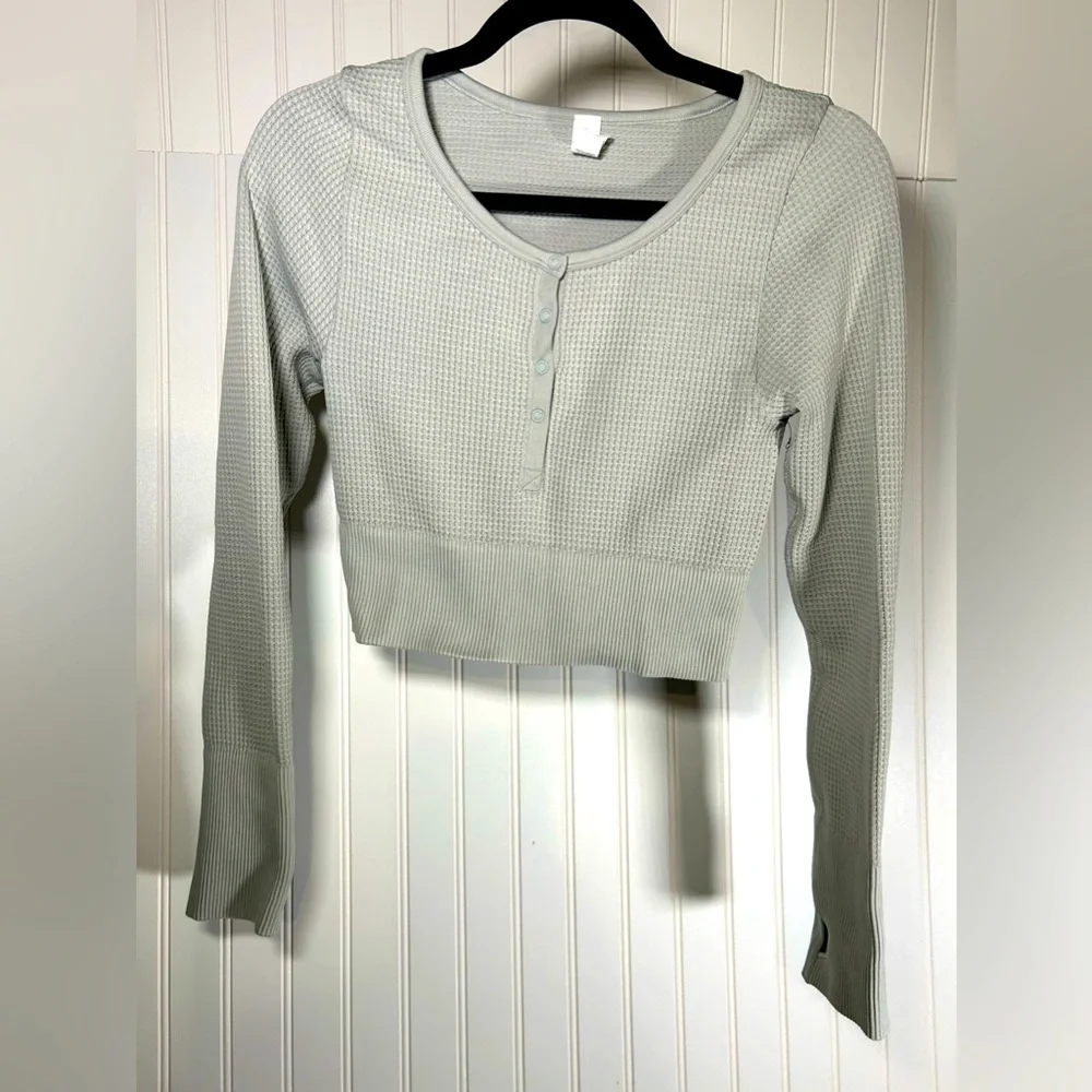 Offline by Aerie women’s long sleeve grey top size S in perfect condition - Picture 1 of 10
